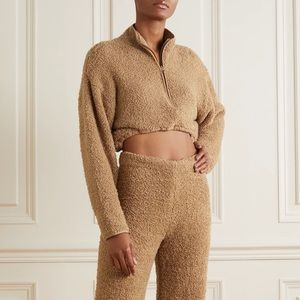 SKIMS Cozy Knit Cropped Pullover - Camel